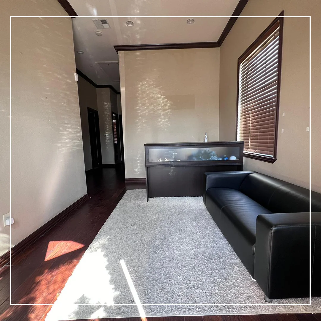 Leezaspace — Suite B400, 7000 Parkwood Blvd — Commercial Rental at 7000 Parkwood Blvd, Suite B400, Frisco, TX 75034